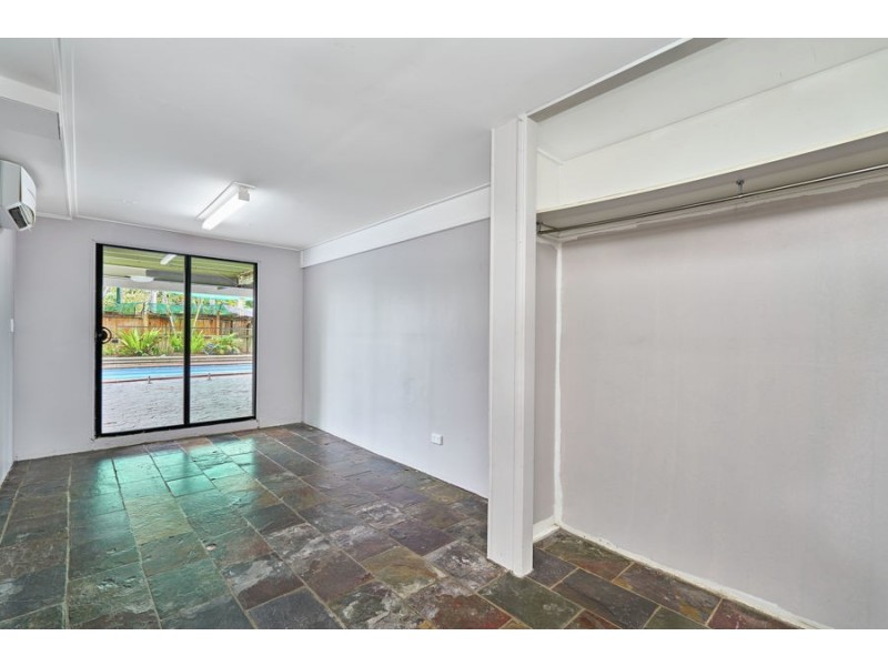 50 Oleander Street, Holloways Beach QLD 4878