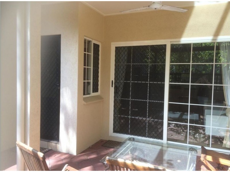 108/2 Greenslopes Street, Cairns North QLD 4870