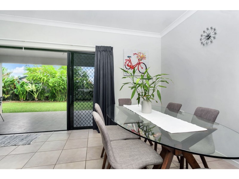 4 Whela Close, Bentley Park QLD 4869