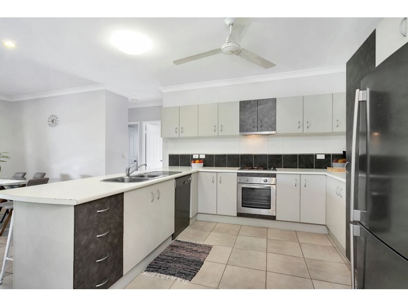 4 Whela Close, Bentley Park QLD 4869