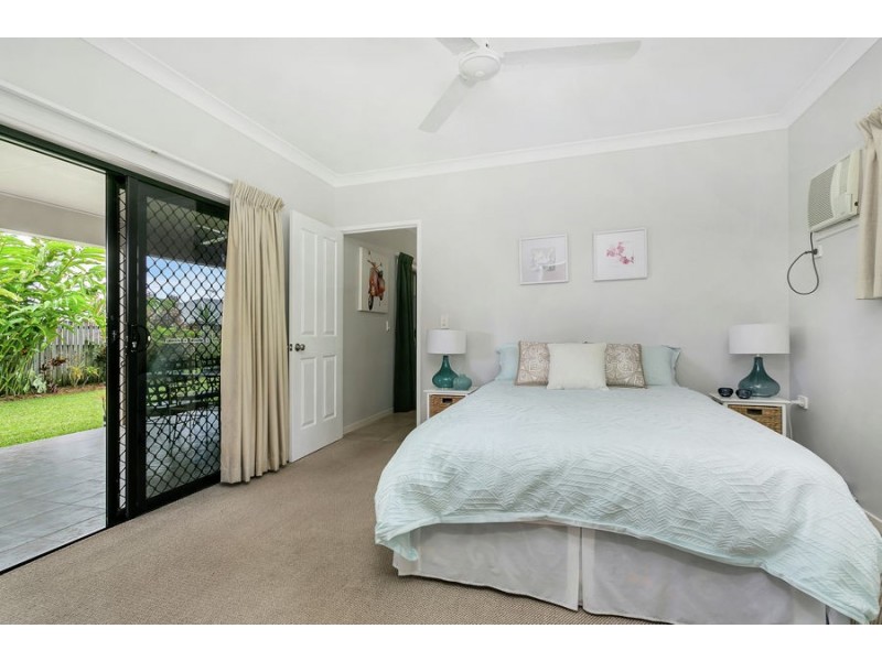 4 Whela Close, Bentley Park QLD 4869