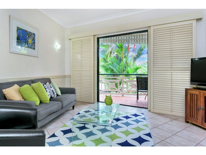 11 233 Esplanade, Cairns North QLD 4870