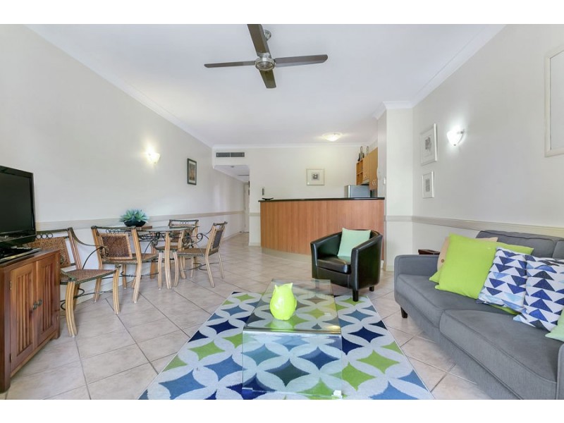 11 233 Esplanade, Cairns North QLD 4870