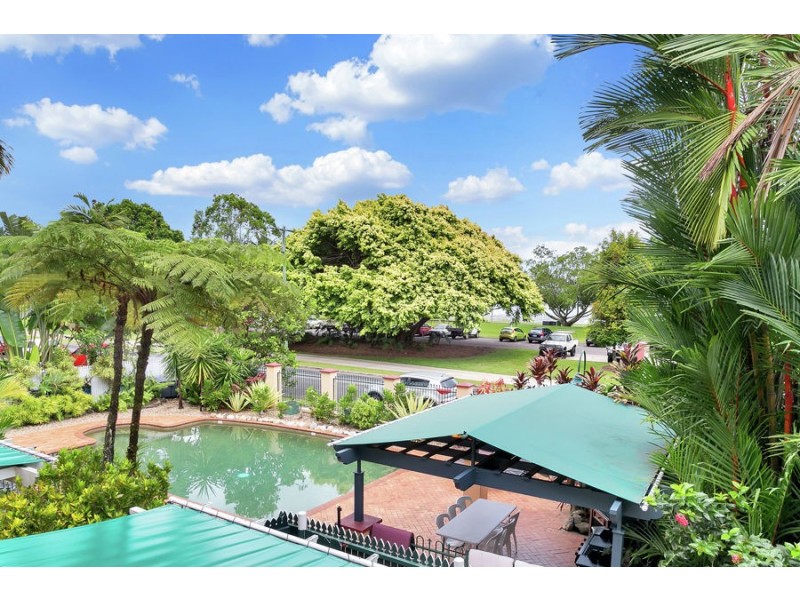 11 233 Esplanade, Cairns North QLD 4870