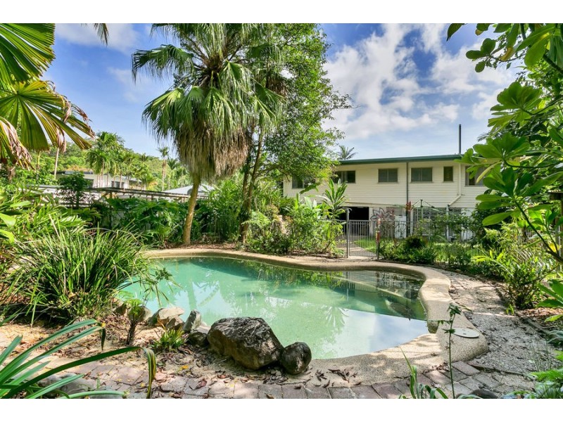 75 MacIlwraith Street, Manoora QLD 4870