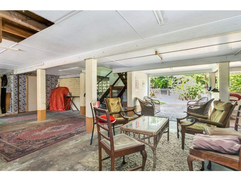 75 MacIlwraith Street, Manoora QLD 4870