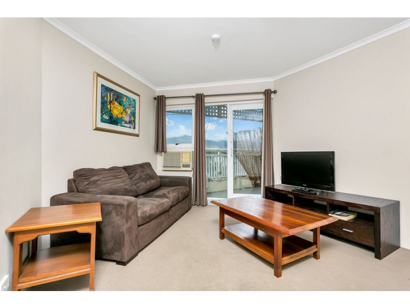 130/166-168 Lake Street, Cairns North QLD 4870