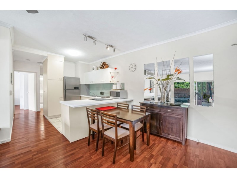 37/78-90 Digger Street, Cairns North QLD 4870