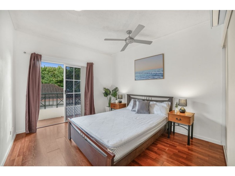 37/78-90 Digger Street, Cairns North QLD 4870