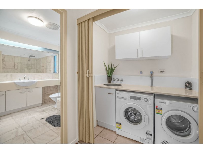 37/78-90 Digger Street, Cairns North QLD 4870