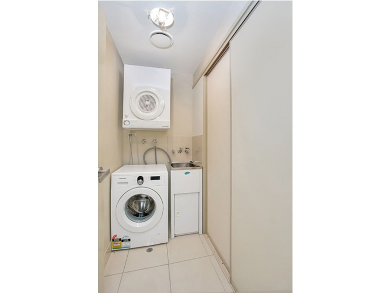 101/10 Gregory Street, Westcourt QLD 4870