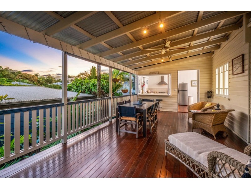 6 Brisbane Street, Parramatta Park QLD 4870