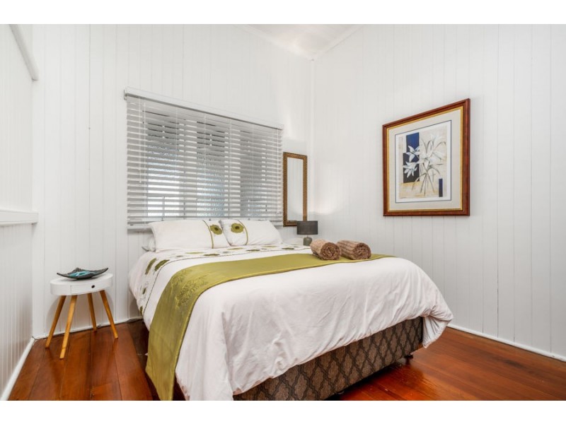 6 Brisbane Street, Parramatta Park QLD 4870
