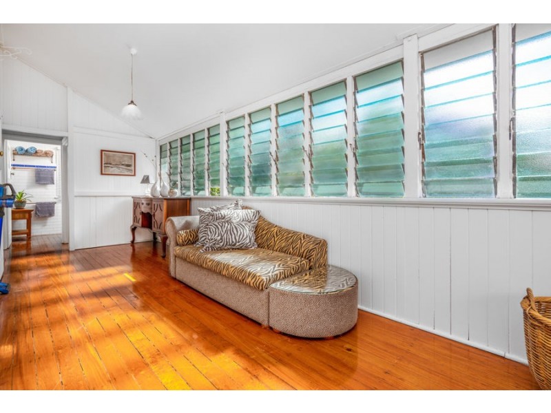 6 Brisbane Street, Parramatta Park QLD 4870