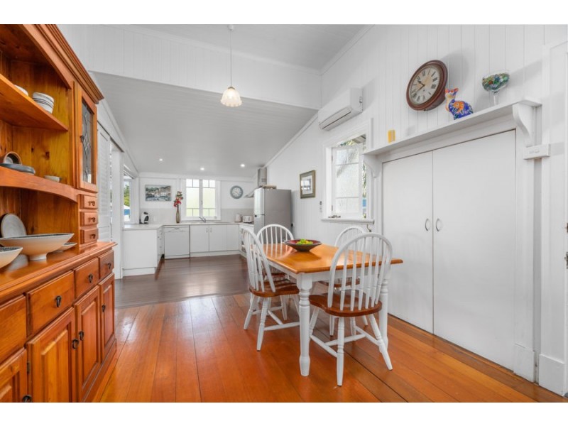 6 Brisbane Street, Parramatta Park QLD 4870