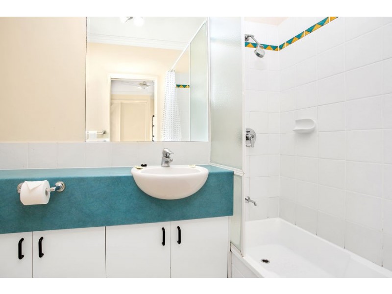 6/435-437 Draper Street, Parramatta Park QLD 4870