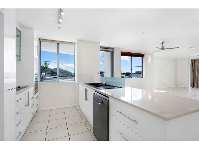 401/23-27 Mcleod Street, Cairns City QLD 4870