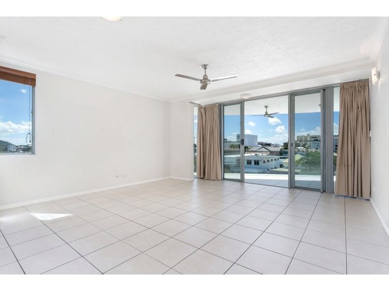 401/23-27 Mcleod Street, Cairns City QLD 4870
