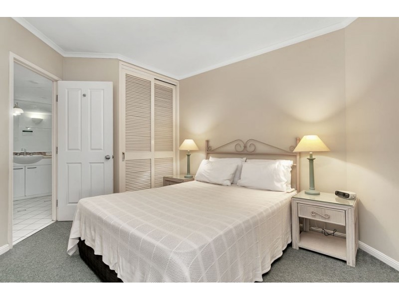 23/62 Abbott Street, Cairns City QLD 4870