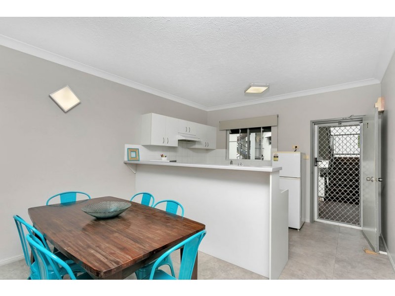7/17a Upward Street, Cairns City QLD 4870