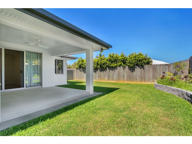 3 Ainscow Drive, Bentley Park QLD 4869