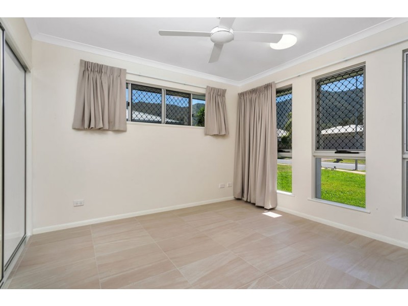 3 Ainscow Drive, Bentley Park QLD 4869