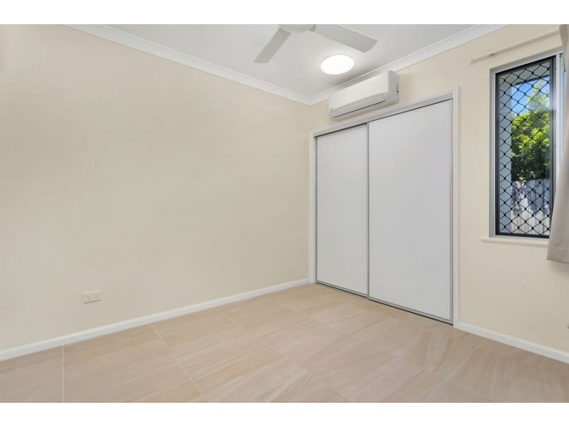 3 Ainscow Drive, Bentley Park QLD 4869
