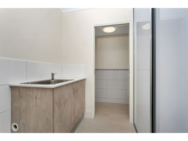 3 Ainscow Drive, Bentley Park QLD 4869