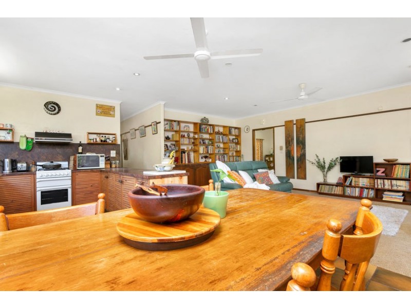 12 Ajax Close, Edmonton QLD 4869