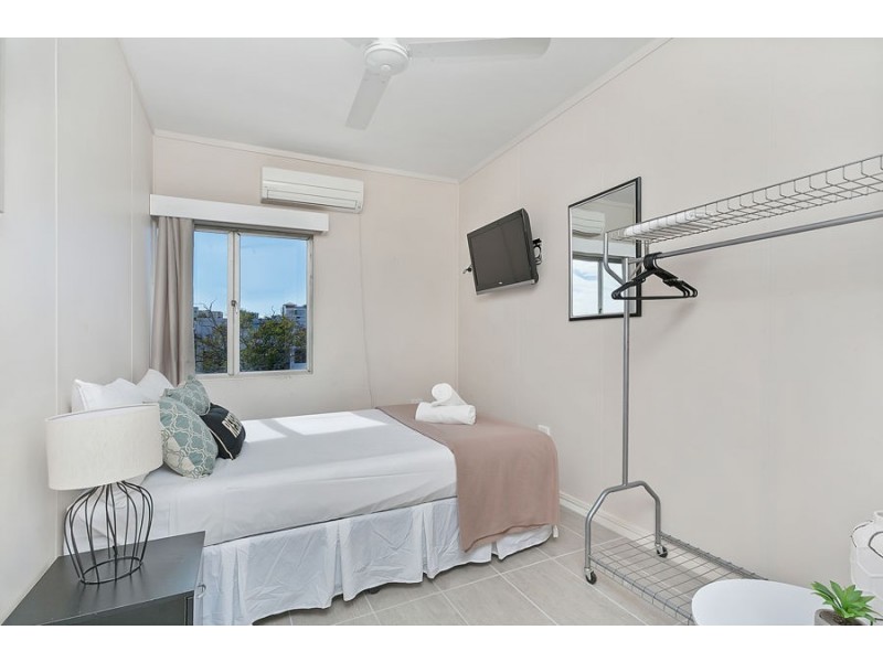 Cairns City QLD 4870