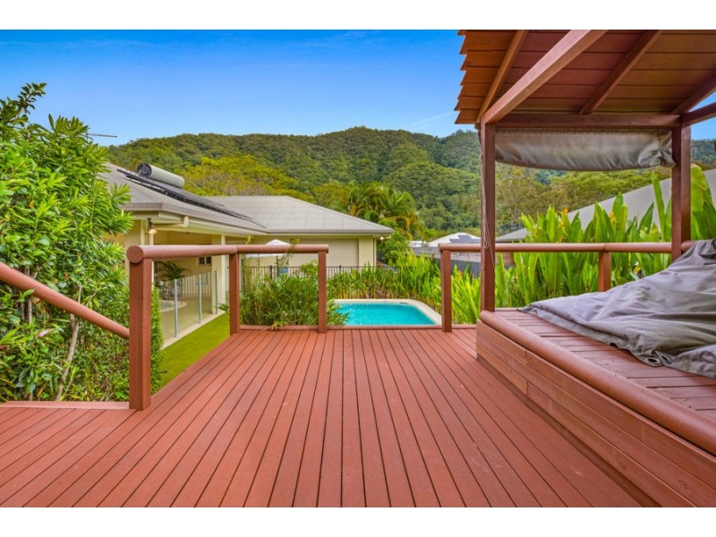 91 Gamburra Drive, Redlynch QLD 4870