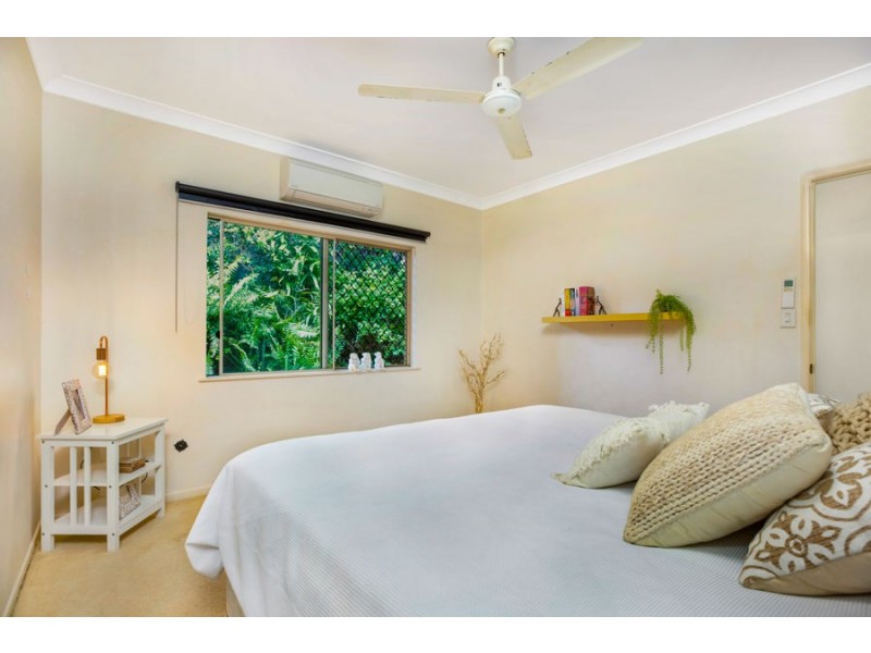 91 Gamburra Drive, Redlynch QLD 4870