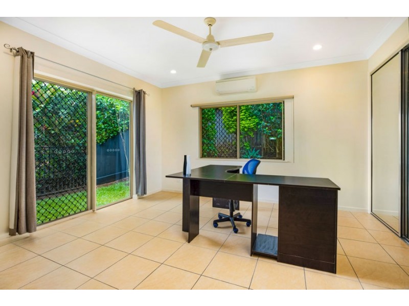 91 Gamburra Drive, Redlynch QLD 4870