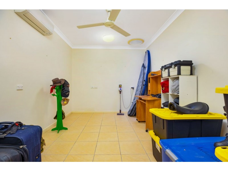 91 Gamburra Drive, Redlynch QLD 4870