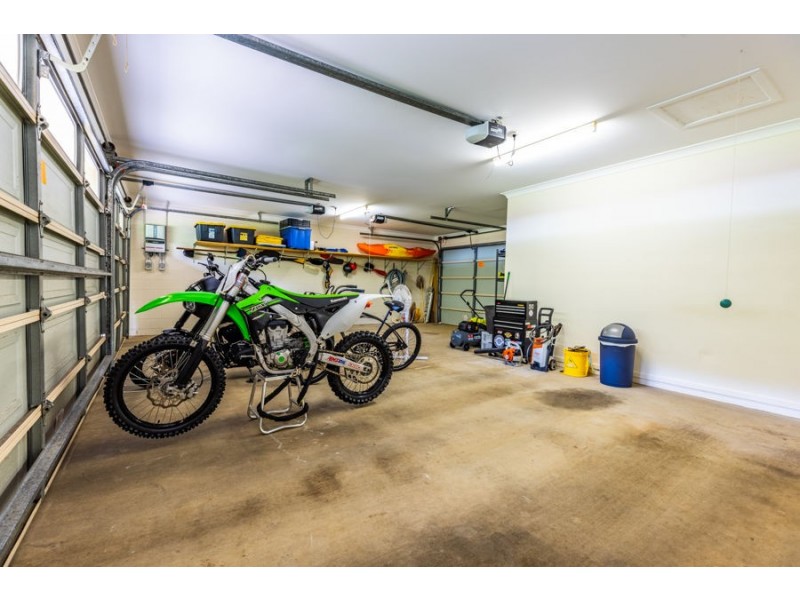 91 Gamburra Drive, Redlynch QLD 4870