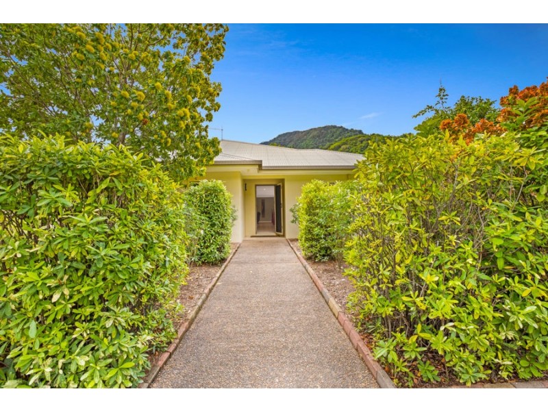 91 Gamburra Drive, Redlynch QLD 4870