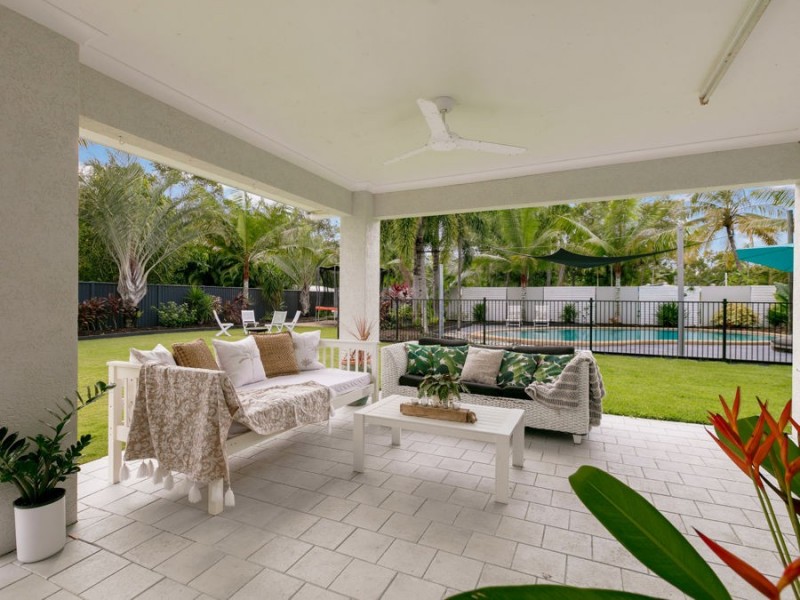 8 Avoca Close, Kewarra Beach QLD 4879
