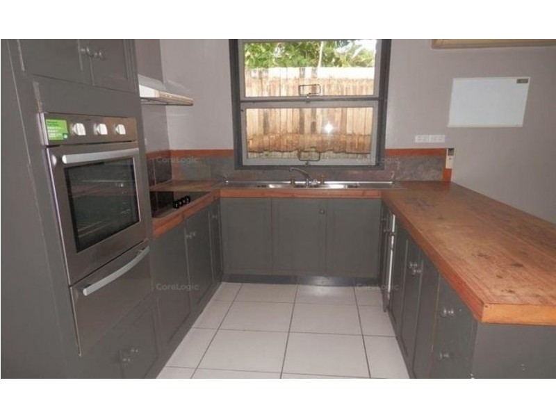 22 Best Street, Yorkeys Knob QLD 4878