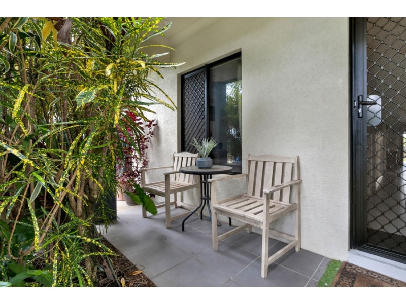 7 Flagstone Terrace, Smithfield QLD 4878