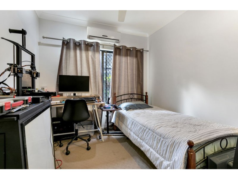 7 Flagstone Terrace, Smithfield QLD 4878