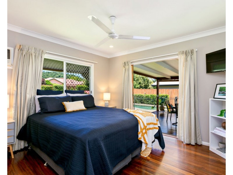 10 Greenford Close, Brinsmead QLD 4870