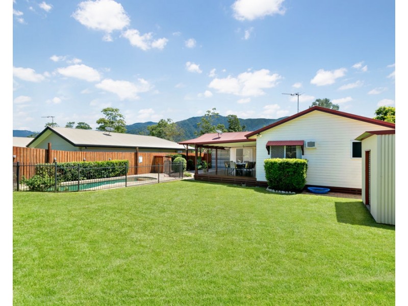 10 Greenford Close, Brinsmead QLD 4870