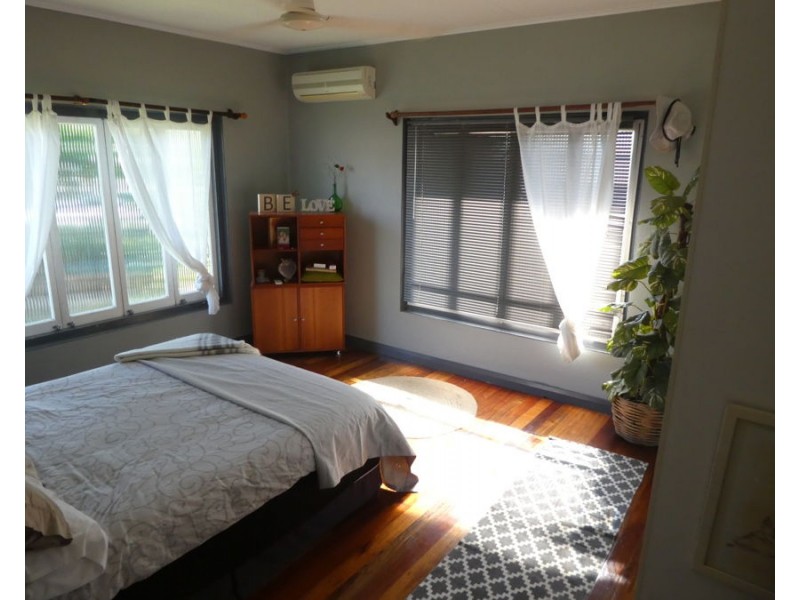 59 Morehead Street, Bungalow QLD 4870