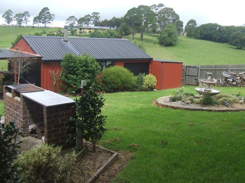 24 Kurrajong Street, Dorrigo NSW 2453