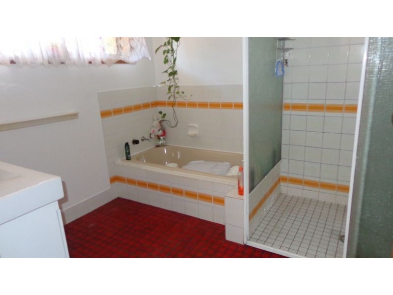 29 Knox St, Woolgoolga NSW 2456