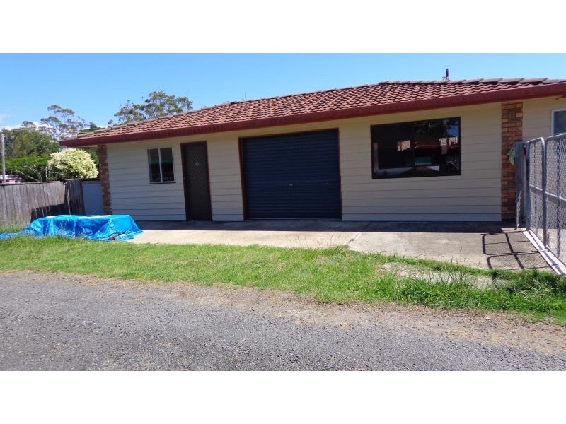 29 Knox St, Woolgoolga NSW 2456