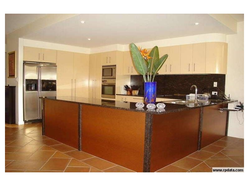 Paradise Point QLD 4216