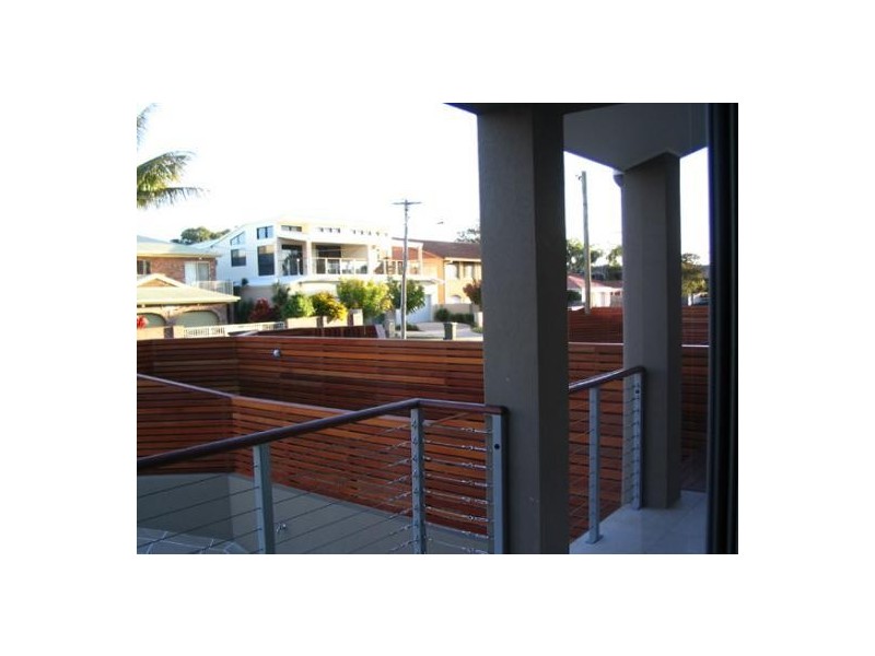 Paradise Point QLD 4216