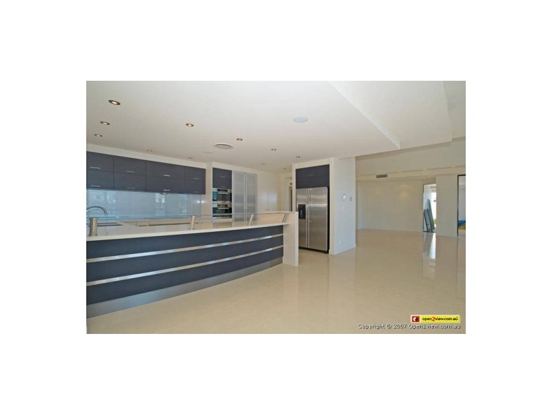 Paradise Point QLD 4216