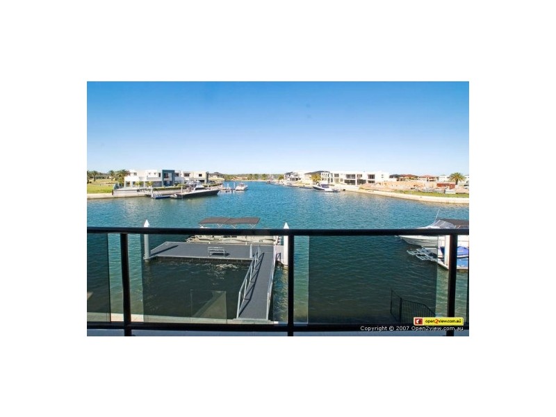 Paradise Point QLD 4216